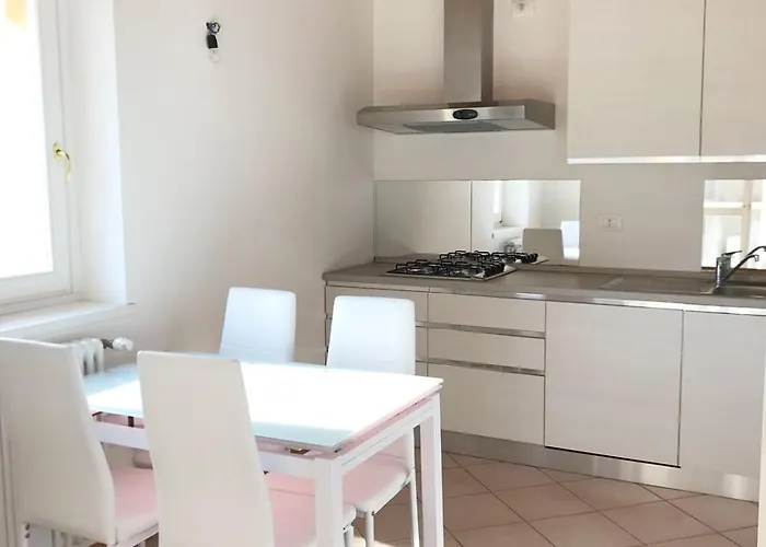 The Pearl - With Terrace *