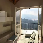 The Pearl - With Terrace Daire Perledo
